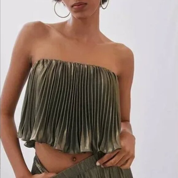 NWT NYE Anthropologie Pleated Metallic Skirt 14 Gold Top Midi | wedding guest - Picture 3 of 8